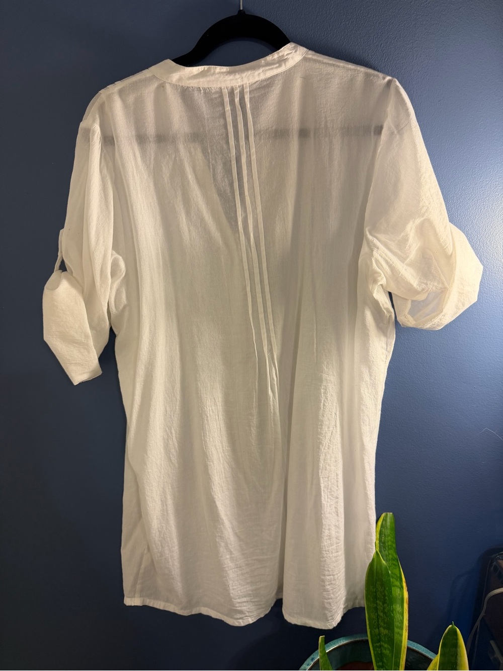 Club Collection Cream Button-Front Tunic Top Large - Picture 7 of 7